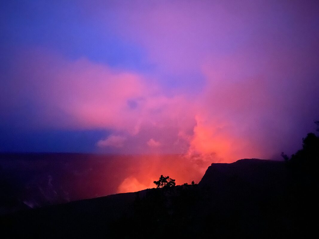 Lava glow colors at Kilauea Caldera