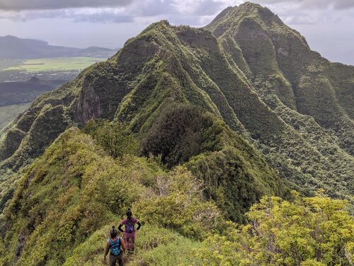 Hiking safely with Aina Lani Hikes
