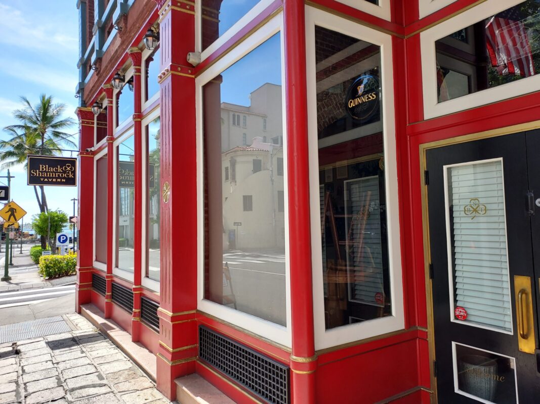 Black Shamrock Tavern: Hawaii's newest Irish pub
