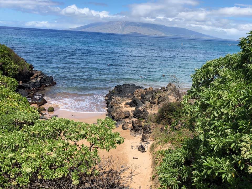 Aloha Friday Photo: Picturesque Cove in Maui
