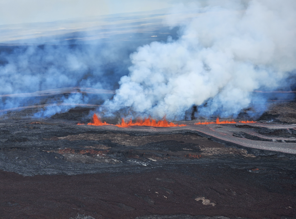 The latest information on Hawaii's Mauna Loa volcano eruption