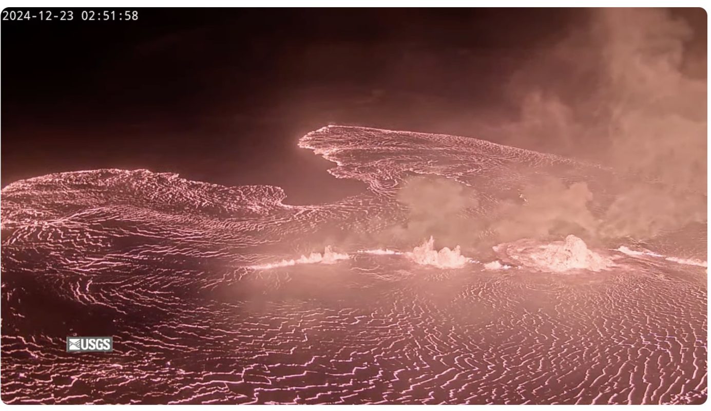 Kilauea erupting at Halema'uma'u Crater in Hawaii Volcanoes National Park