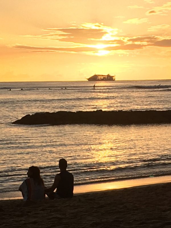 Aloha Friday Photo: Golden sunset moment