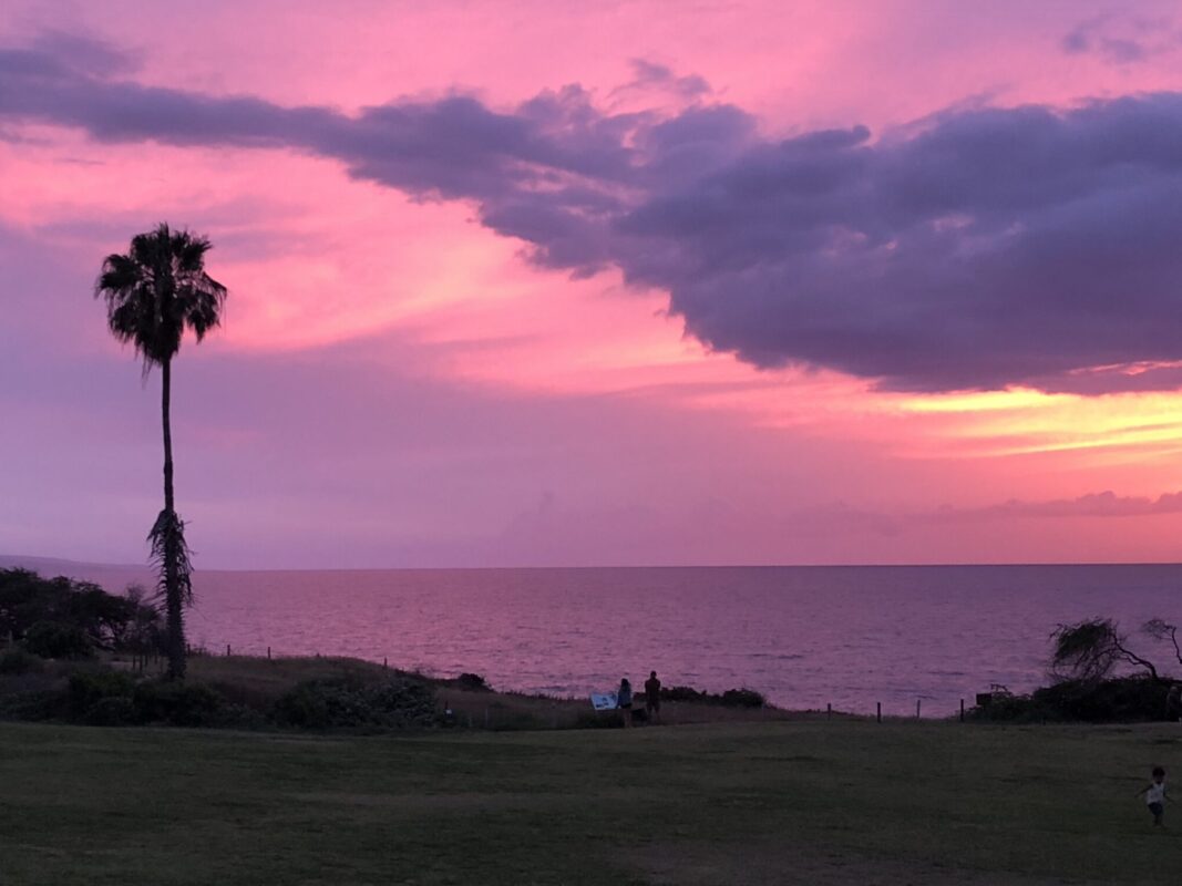 Aloha Friday Photo: Stunning Kamaole III Sunset